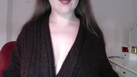 Pola online show from January 7, 9:46 pm