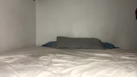 Snow bunny online show from December 18, 11:53 pm