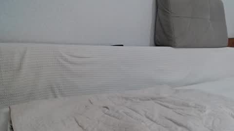 Della online show from December 28, 10:13 pm