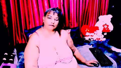 indian_rubyxx online show from September 28, 7:19 pm