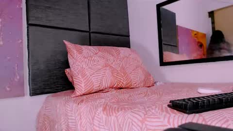 indianangelx online show from October 6, 9:37 am