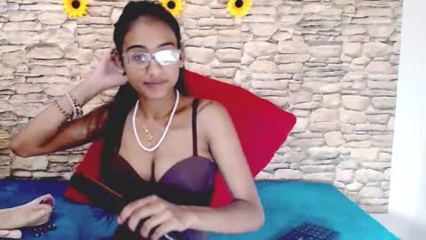 nala online show from February 14, 7:10 am