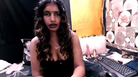 indianhoneyx online show from February 22, 6:20 pm