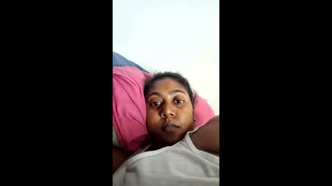 indianruby21 online show from February 4, 8:24 am