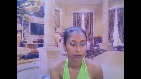 indiansexybutt4u2luv online show from February 20, 6:26 am