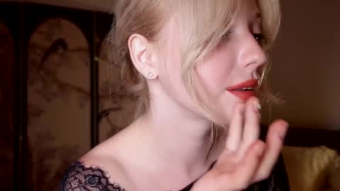 Alexa..  Inst     Fansly infinitysoul  online show from October 12, 4:09 pm