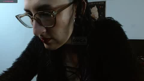 Valerie online show from April 17, 5:26 pm