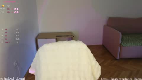 inner_bloom online show from January 31, 1:23 pm