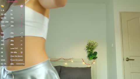 Mila Reef online show from February 18, 12:10 am