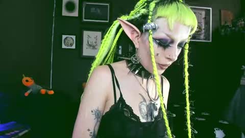   SANIA  online show from February 13, 4:17 pm