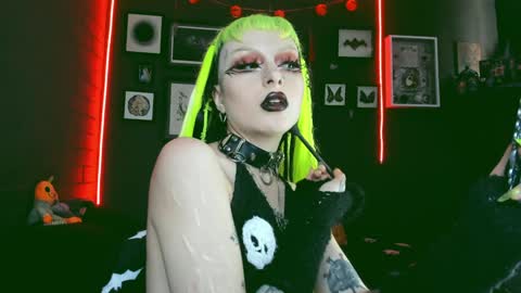   SANIA  online show from February 4, 4:50 pm