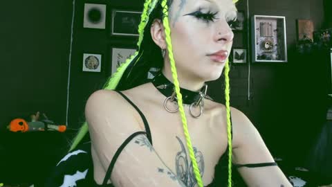   SANIA  online show from February 8, 3:31 pm