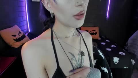   SANIA  online show from September 19, 5:45 pm