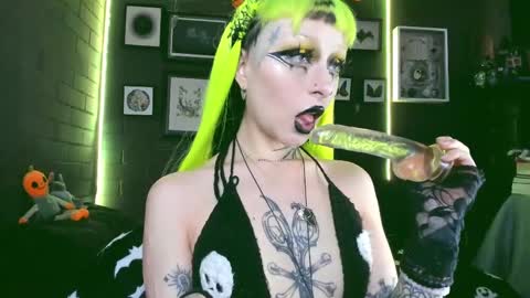   SANIA  online show from March 5, 2:56 pm