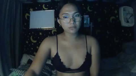 MAXINE online show from March 9, 7:11 am