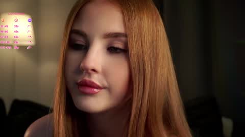 Ellie online show from February 3, 2:02 pm