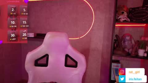 iriisfeitan online show from April 11, 10:19 am