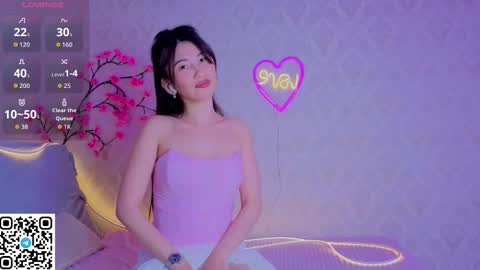 iris on cam online show from September 19, 7:13 pm