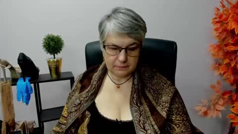 I R I S online show from January 28, 7:22 am