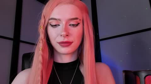 Miss Iris Fansly Miss Iris new inst.  online show from December 6, 11:11 am