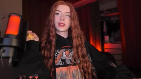 Miss Iris Fansly Miss Iris new inst.  online show from October 20, 7:28 pm