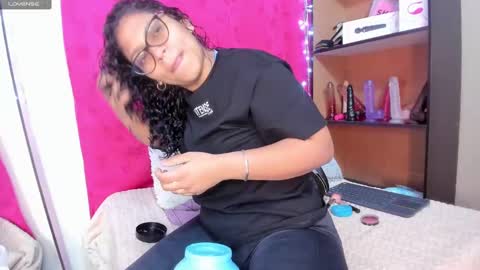 iris online show from January 30, 11:44 am