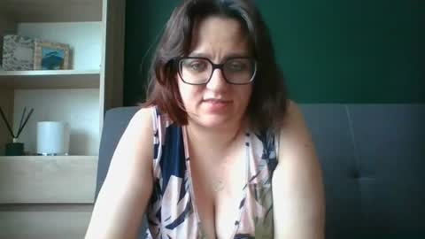 Paris online show from July 7, 7:23 am
