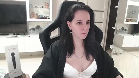 Irwi Tomboy online show from February 22, 7:43 pm