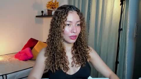 isa_____ online show from October 18, 2:03 am