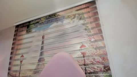    online show from October 15, 3:42 am