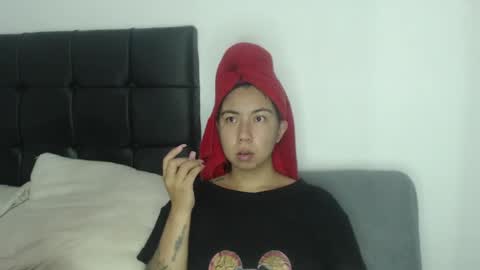 Isa online show from December 3, 2:34 am