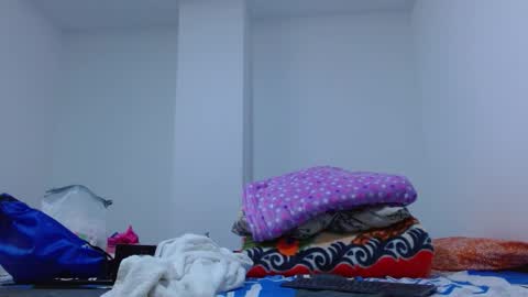 isabel online show from March 2, 1:07 pm