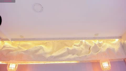 Isa online show from April 5, 4:00 am