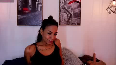  Isabel Lopez online show from March 5, 12:00 pm