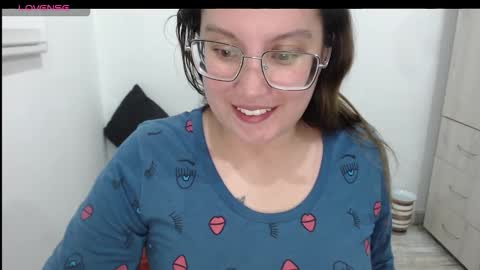 isabellahunter2 online show from February 7, 3:54 am