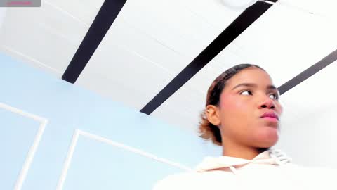 Isabellsmmith online show from January 23, 3:48 am