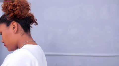 Isabellsmmith online show from January 31, 3:41 am