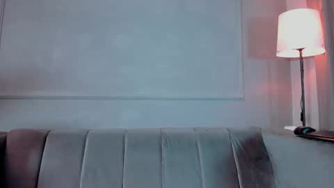 Isabellsmmith online show from March 8, 4:20 am