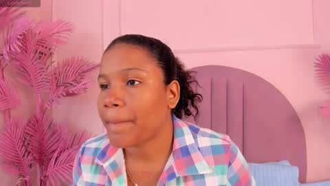 Isabellsmmith online show from October 14, 7:49 pm