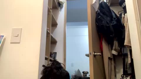 Isa online show from March 7, 9:40 am