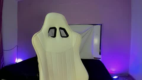 isadora_riu online show from November 22, 4:15 am