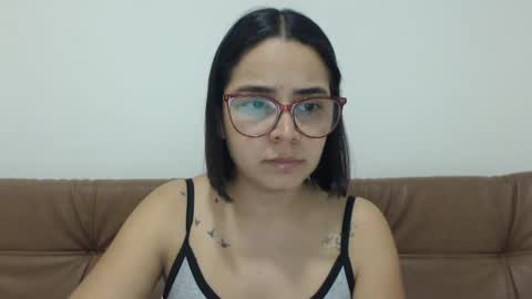 Emma online show from October 8, 3:22 am