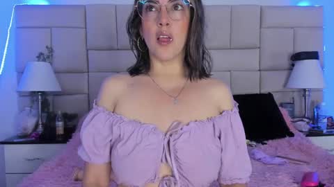 Pauli online show from January 12, 6:59 pm