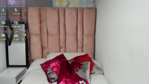 ISSA MILF online show from April 9, 1:16 pm