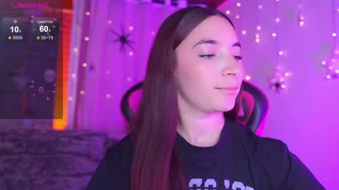 ISSA  online show from October 22, 10:04 pm