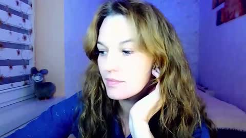 itslunaday online show from October 2, 7:41 pm