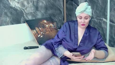 IrennaSplash online show from November 26, 2:34 am