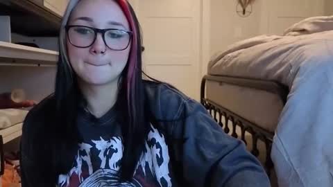 ivey jade online show from October 31, 6:50 am