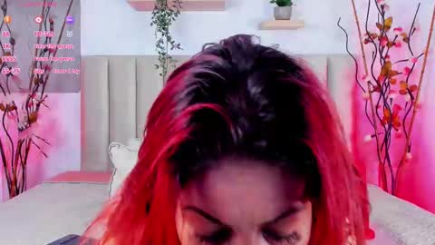 Ivone Adams online show from February 19, 4:34 am