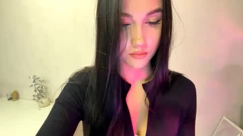 Nika online show from November 25, 2:41 pm